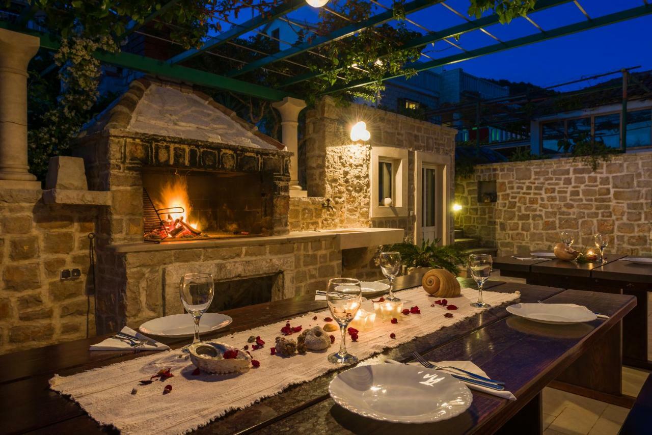 Apartments Villa Vallum Бол Екстериор снимка