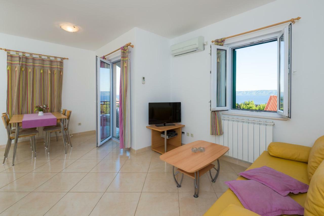 Apartments Villa Vallum Бол Екстериор снимка